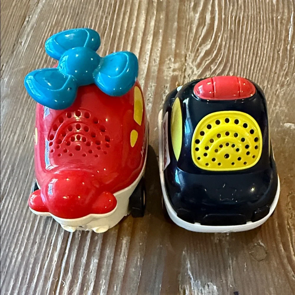 Vtech smart Fun Police Car and Helicopter Toy Set lights up and sings